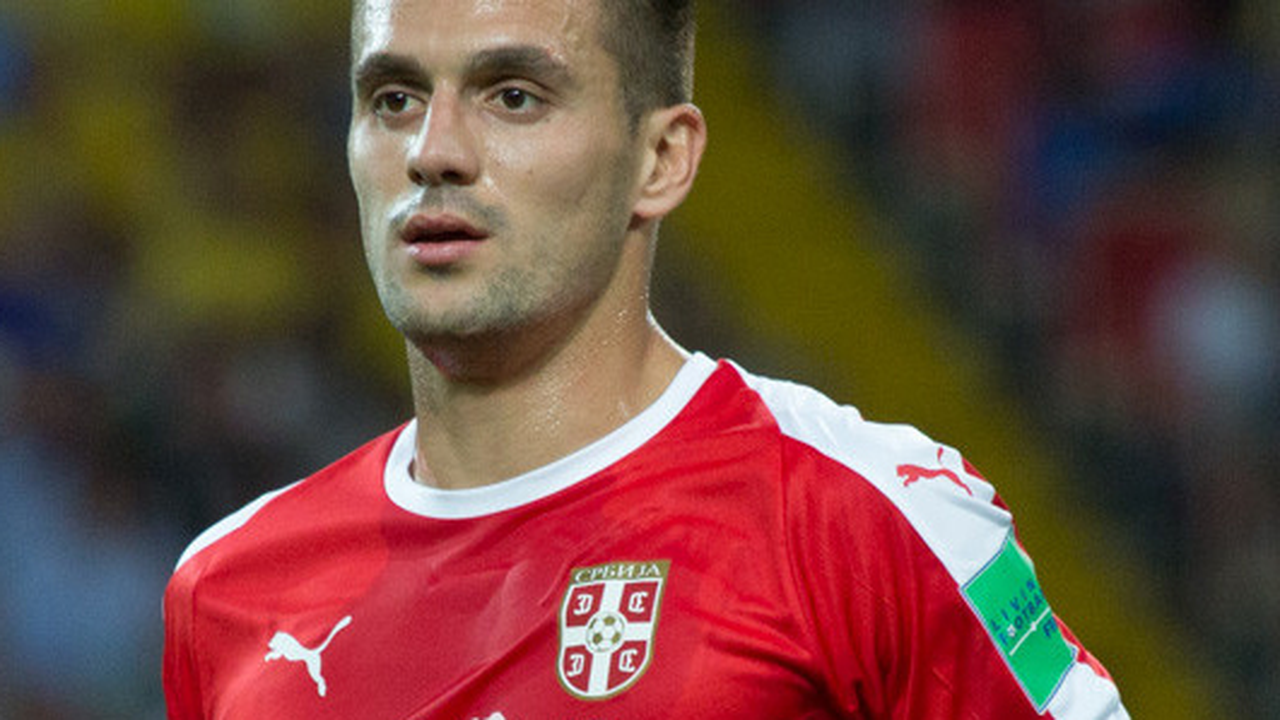 Dušan Tadić na prekretnici dok mu se bliži kraj ugovora sa Al-Vahdom